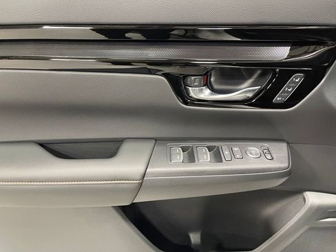 Used 2026 Honda CR-V Sport Touring image 18