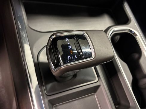 Certified 2024 GMC Sierra 1500 SLT w/ SLT Premium Plus Package image 39