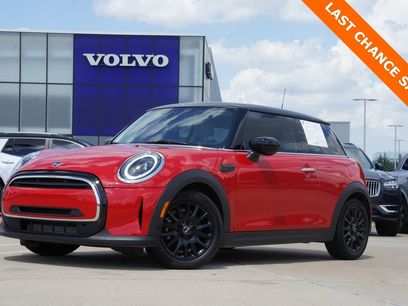 Used 2024 MINI Cooper 2-Door Hardtop w/ Signature Upholstery Package