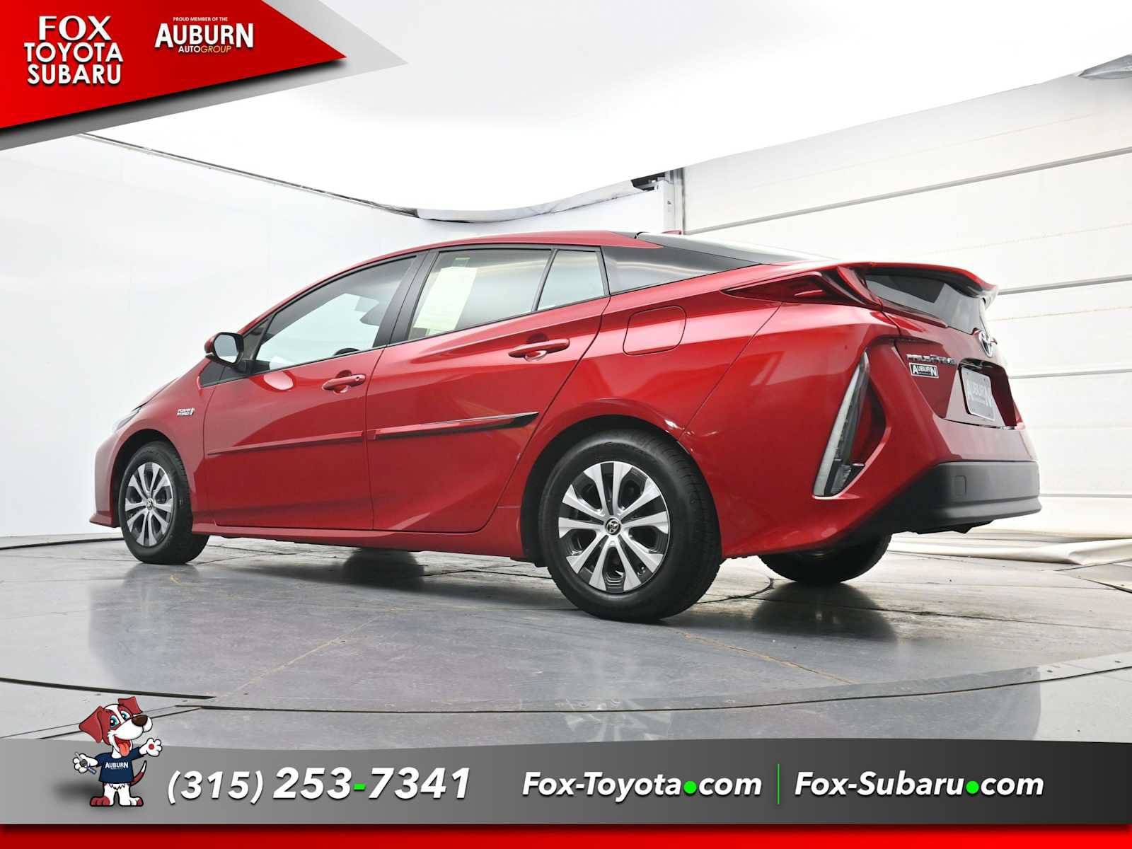 Used 2021 Toyota Prius Prime XLE FWD image 17