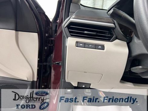 Used 2025 Nissan Altima 2.5 SV image 22