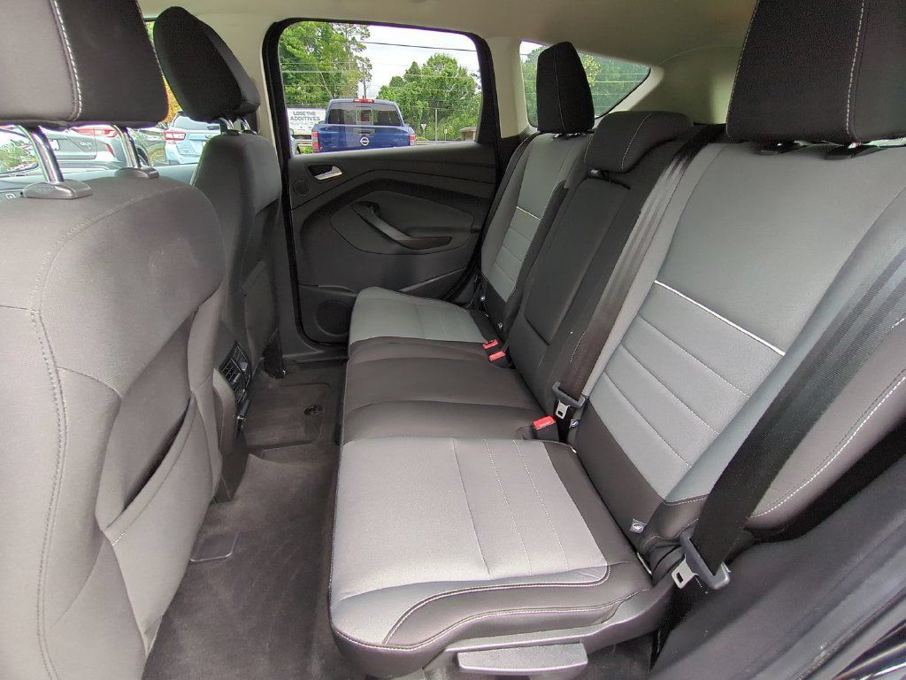 Used 2013 Ford Escape SE AWD/4WD image 12