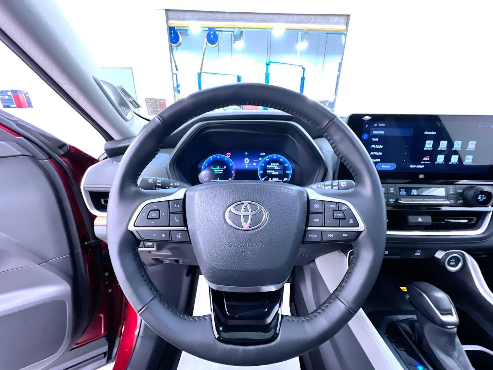 Used 2026 Toyota Grand Highlander AWD image 15
