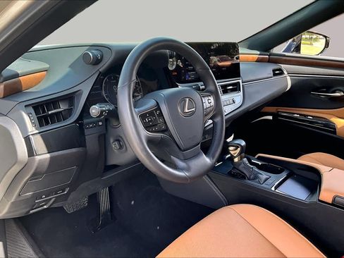 Used 2024 Lexus ES 350 w/ Premium Package FWD image 15