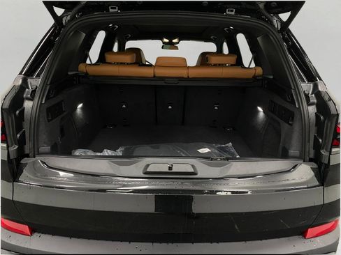 New 2026 BMW X5 xDrive40i AWD/4WD image 42