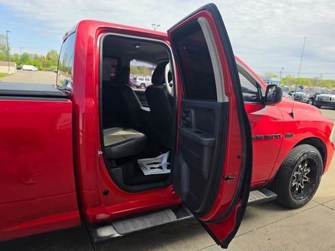 Used 2012 RAM 1500 Express RWD image 14