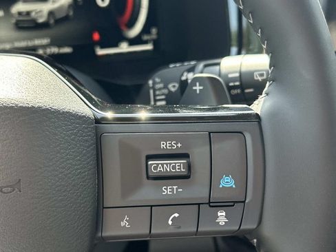 New 2026 Nissan Pathfinder Platinum AWD/4WD image 30