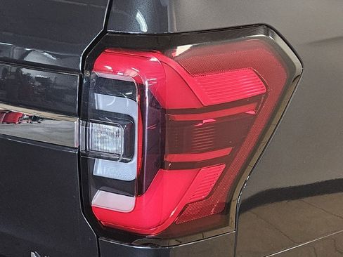 Used 2024 Ford Expedition Max Limited image 44