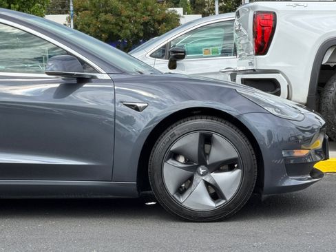 Used 2019 Tesla Model 3 Long Range AWD/4WD image 34