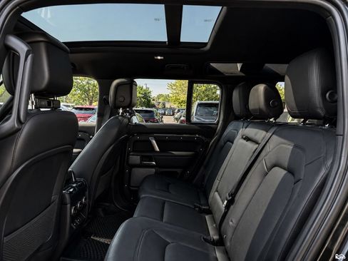 Used 2024 Land Rover Defender 110 Carpathian Edition AWD/4WD image 15