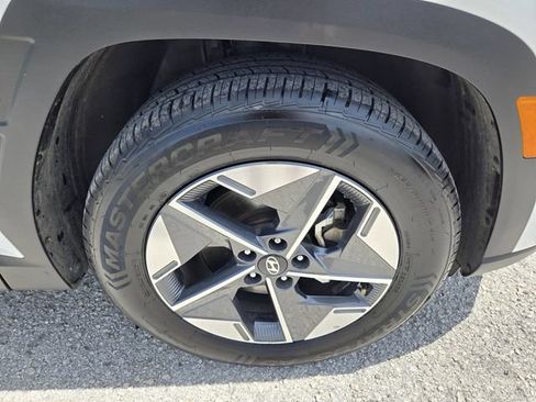 Used 2025 Hyundai Tucson SEL FWD image 9