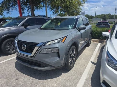 Certified 2021 Nissan Rogue SL FWD image 2