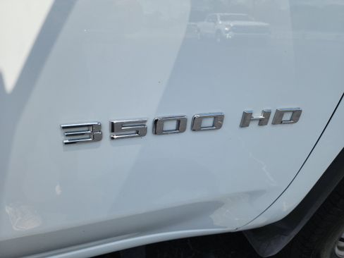 Used 2023 Chevrolet Silverado 3500 W/T image 10