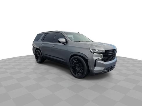 Used 2021 Chevrolet Tahoe RST RWD image 2