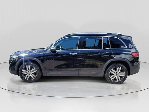 Used 2023 Mercedes-Benz EQB 300 4MATIC image 4