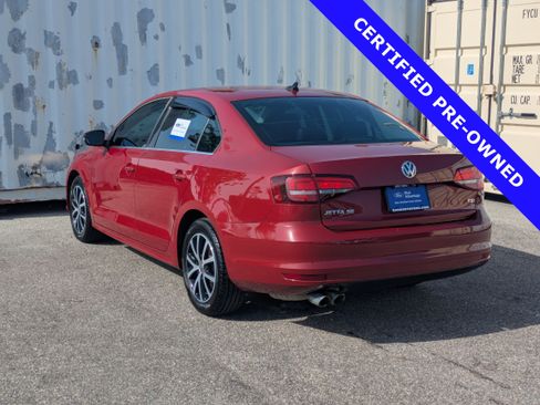 Used 2017 Volkswagen Jetta SE FWD image 7