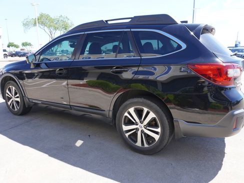 Used 2019 Subaru Outback 2.5i Limited w/ Protection Package #1 image 4