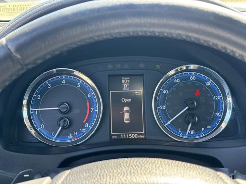 Used 2019 Toyota Corolla SE image 16