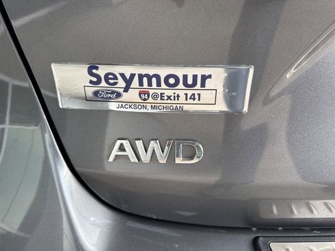 Used 2020 INFINITI QX50 Sensory w/ Climate Package image 17