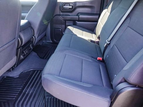 Used 2025 Chevrolet Silverado 1500 Custom Trail Boss w/ Dark Appearance Package image 17