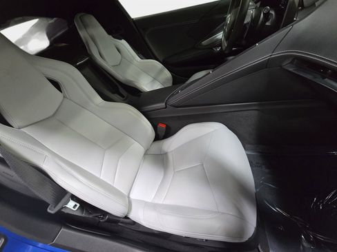 Used 2020 Chevrolet Corvette Stingray Coupe w/ 1LT image 11