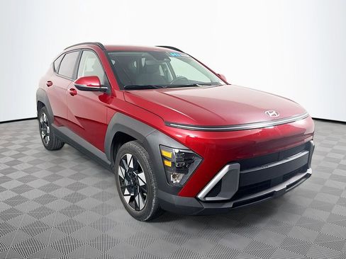 Certified 2025 Hyundai Kona SEL FWD image 3