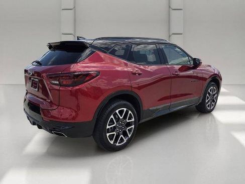 Used 2024 Chevrolet Blazer RS w/ Driver Confidence II Package FWD image 5