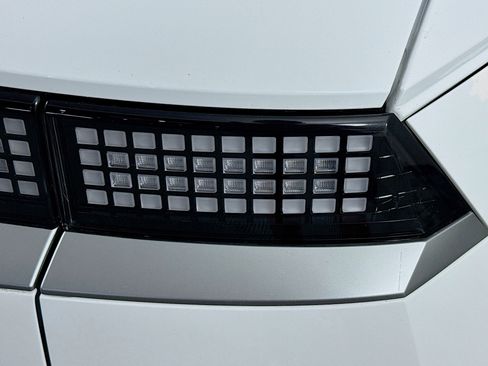 Used 2024 Hyundai Ioniq 5 SEL image 32