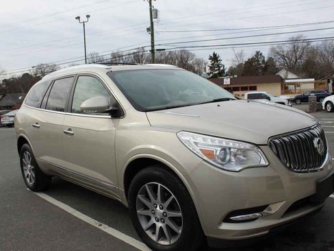 Used 2015 Buick Enclave Leather image 3