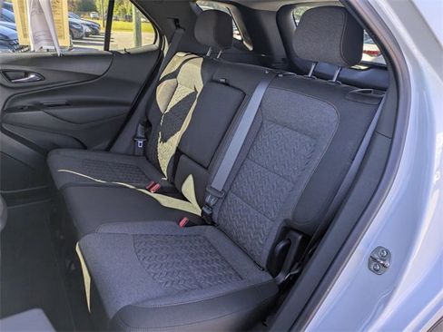 Used 2024 Chevrolet Equinox LT image 24