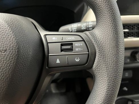 New 2027 Honda HR-V LX image 17