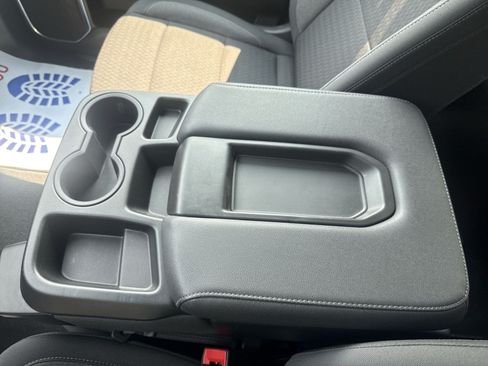 Used 2024 Chevrolet Silverado 1500 LT AWD/4WD image 22
