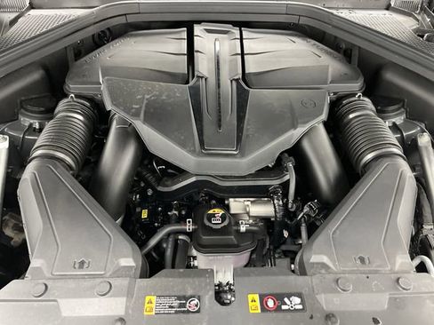 Used 2025 Genesis GV80 3.5T Prestige image 40