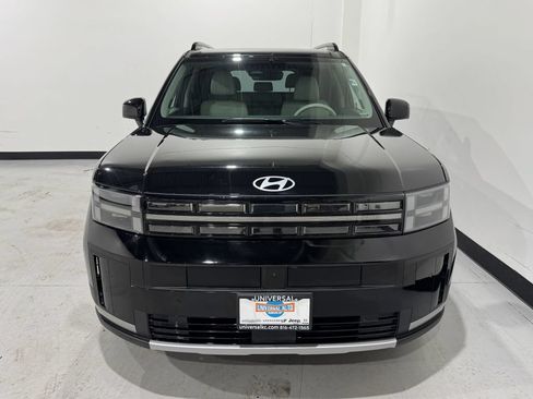 Used 2025 Hyundai Santa Fe Limited AWD/4WD image 10