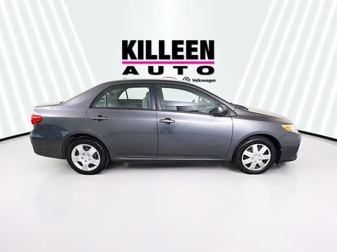 Used 2012 Toyota Corolla LE image 8