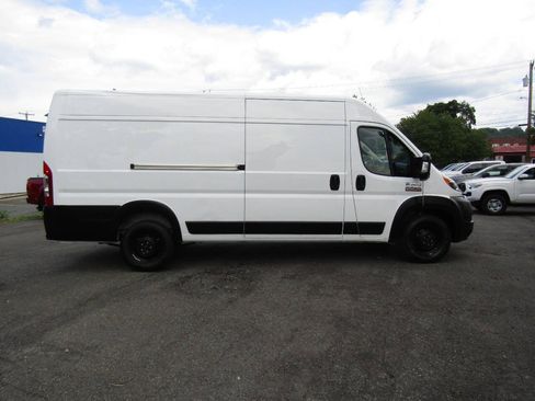 Used 2021 RAM ProMaster 3500 w/ Convenience Group FWD image 8