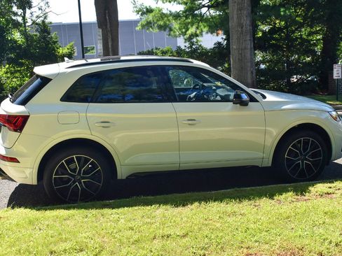 Used 2023 Audi SQ5 Premium Plus w/ Premium Plus Package AWD/4WD image 8