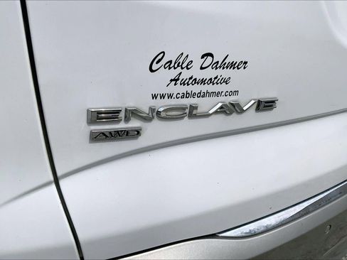 Used 2025 Buick Enclave Preferred image 30