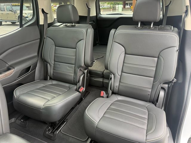 Used 2023 GMC Acadia Denali w/ Denali Ultimate Package AWD/4WD image 36