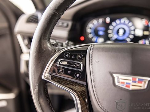 Used 2016 Cadillac Escalade Platinum AWD/4WD image 26