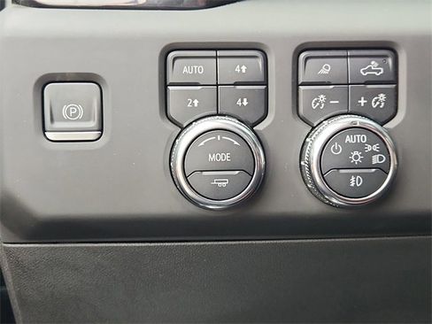 Used 2023 GMC Sierra 1500 Denali Ultimate image 17