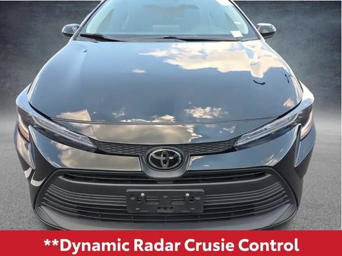 Used 2024 Toyota Corolla LE FWD image 5