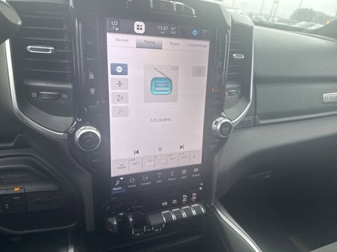 Used 2024 RAM 3500 Big Horn w/ Sport Appearance Package image 11