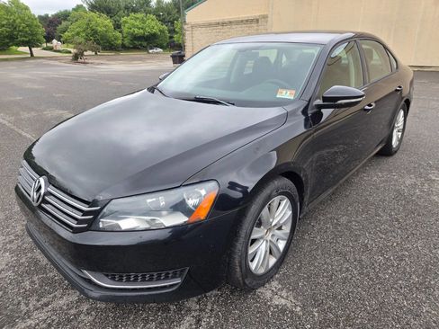 Used 2012 Volkswagen Passat 2.5 S FWD image 3