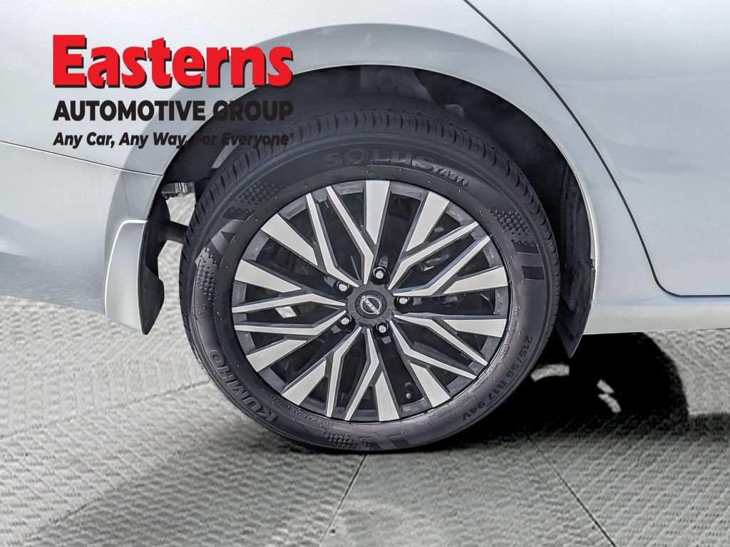 Used 2024 Nissan Altima 2.5 SV AWD/4WD image 24