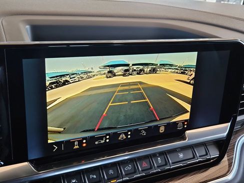 New 2026 Chevrolet Silverado 1500 RST w/ Redline Edition AWD/4WD image 13