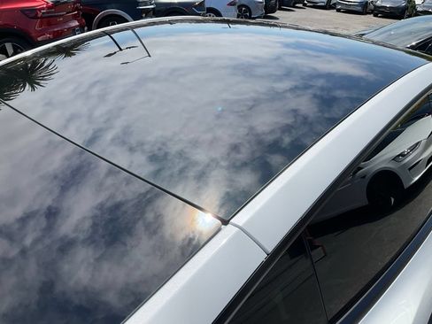 Used 2021 Tesla Model Y Long Range AWD/4WD image 94