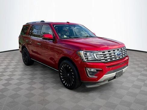 Used 2021 Ford Expedition Limited image 4
