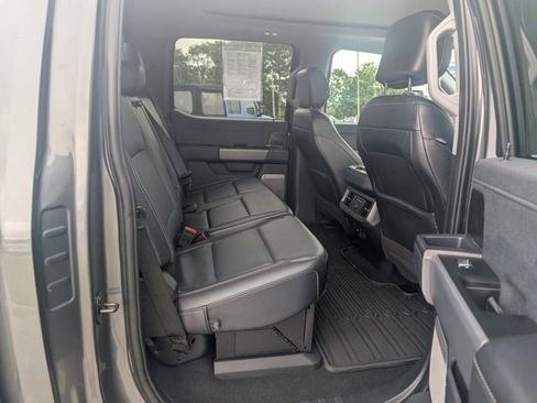 Used 2023 Ford F350 Lariat w/ Lariat Ultimate Package image 16