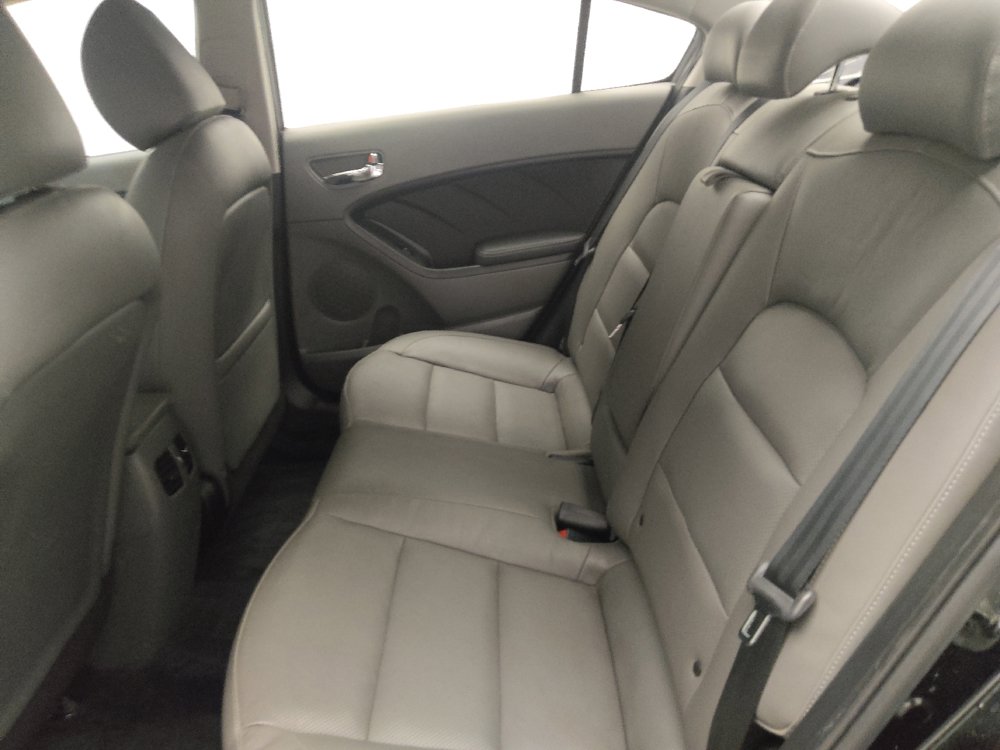 Used 2017 Kia Forte EX FWD image 18